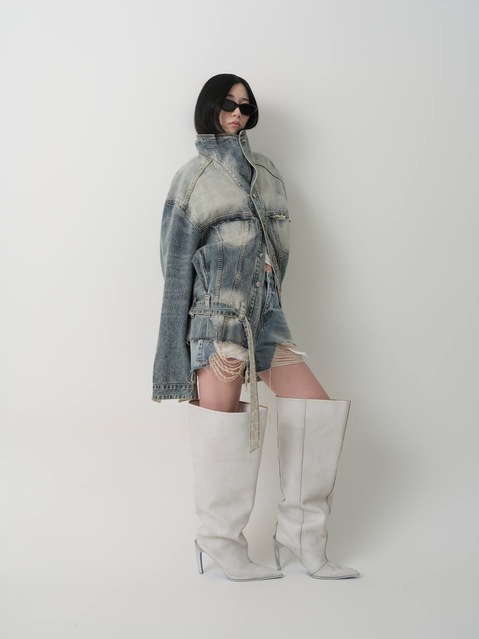 OVERSIZED DENIM JACKET
